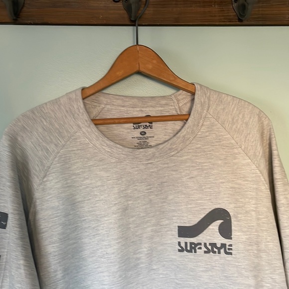Surf Style Madeira Beach gray crew neck sweatshirt, XL - Picture 2 of 8